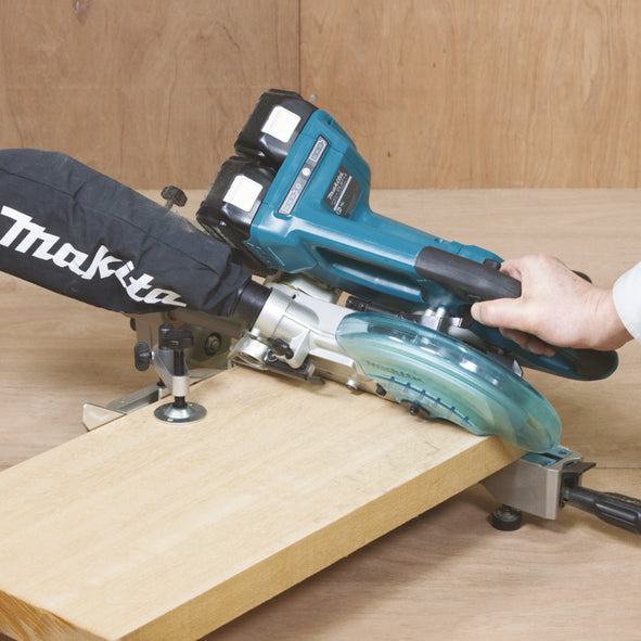Makita Kapp- og gjærsag LXT® DLS714NZ