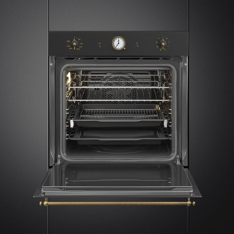 Smeg Colonial multifunksjon ovn sort 60 cm SFP805AO