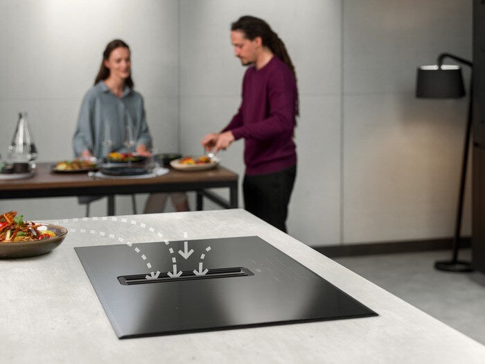 AEG Induksjonstopp med integrert ventilator 83 cm CCE84751CB