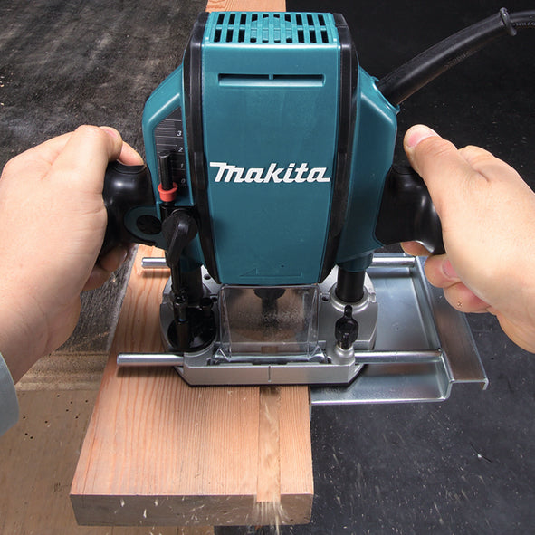 Makita håndoverfres RP0900J 900W