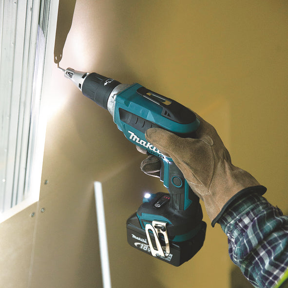 Makita SKRUMASKIN DFS452Z