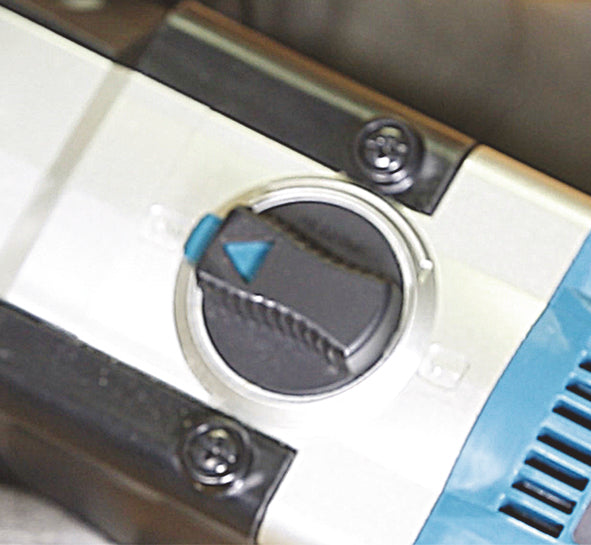 Makita vinkelbormaskin DDA460ZK