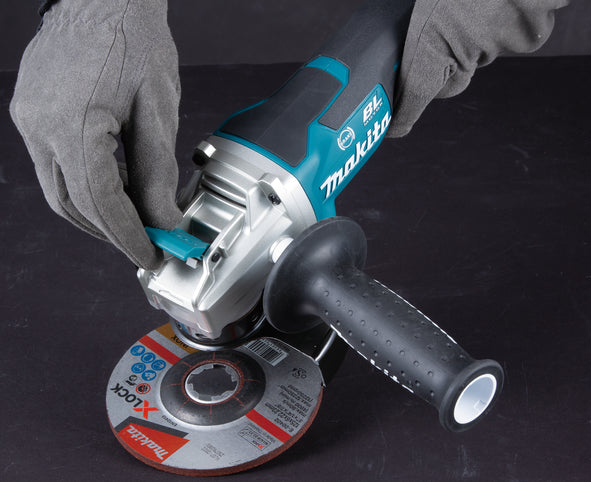 MAKITA VINKELSLIPER DGA519Z