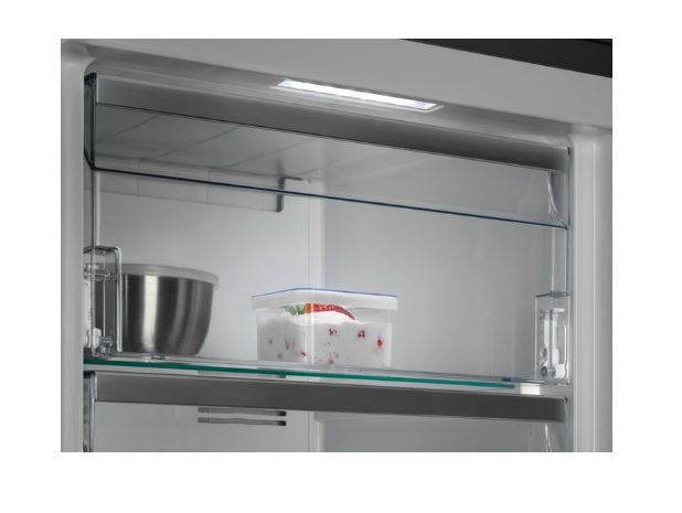 Aeg fryseskap 186 cm rustfritt stål med anti-fingerprint OG7NA281EX