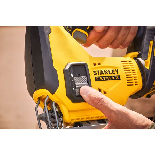 Stanley Fatmax stikksag 18V 20V u/batt SFMCS600B-XJ