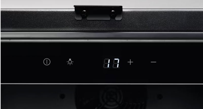 Electrolux 500 integrert vinskap 20 flasker 82 cm EWUS020B5B 923421298