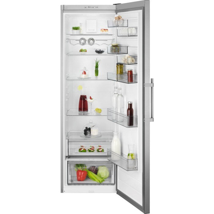 Aeg frittstående kjøleskap i rustfritt stål 186 cm RKE638E6MX