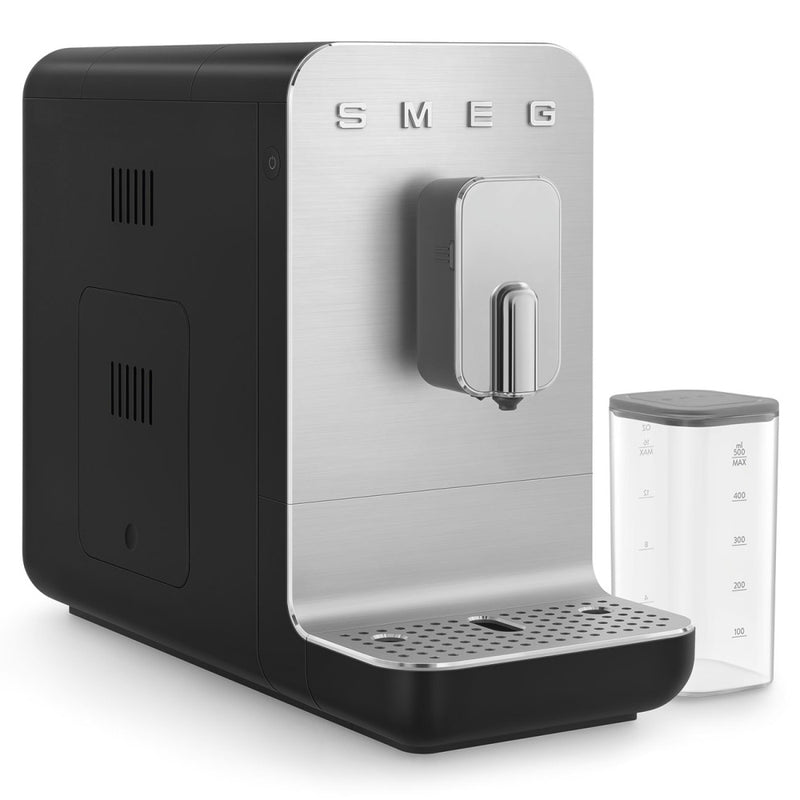 Smeg helautomatisk espressomaskin - sort, Matt BCC13BLMEU