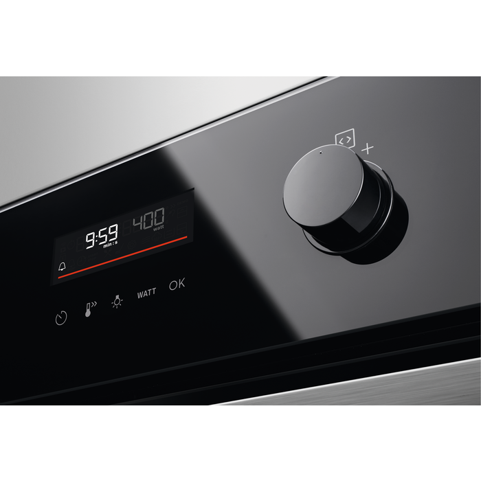 Aeg compact stekeovn med integrert mikrobølgeovn sort