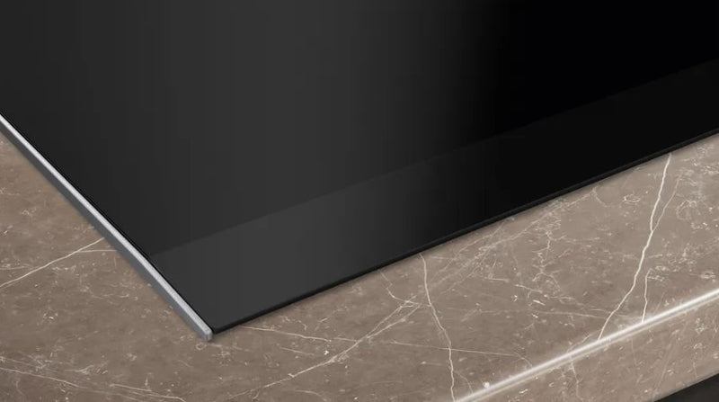 Siemens induksjonsplatetopp med integrert ventilator Iq 700 EX875LX67E 622 m³/t