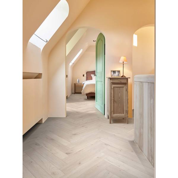 Coretec Natruals gulv i heltre fiskeben Desert – korkvinyl